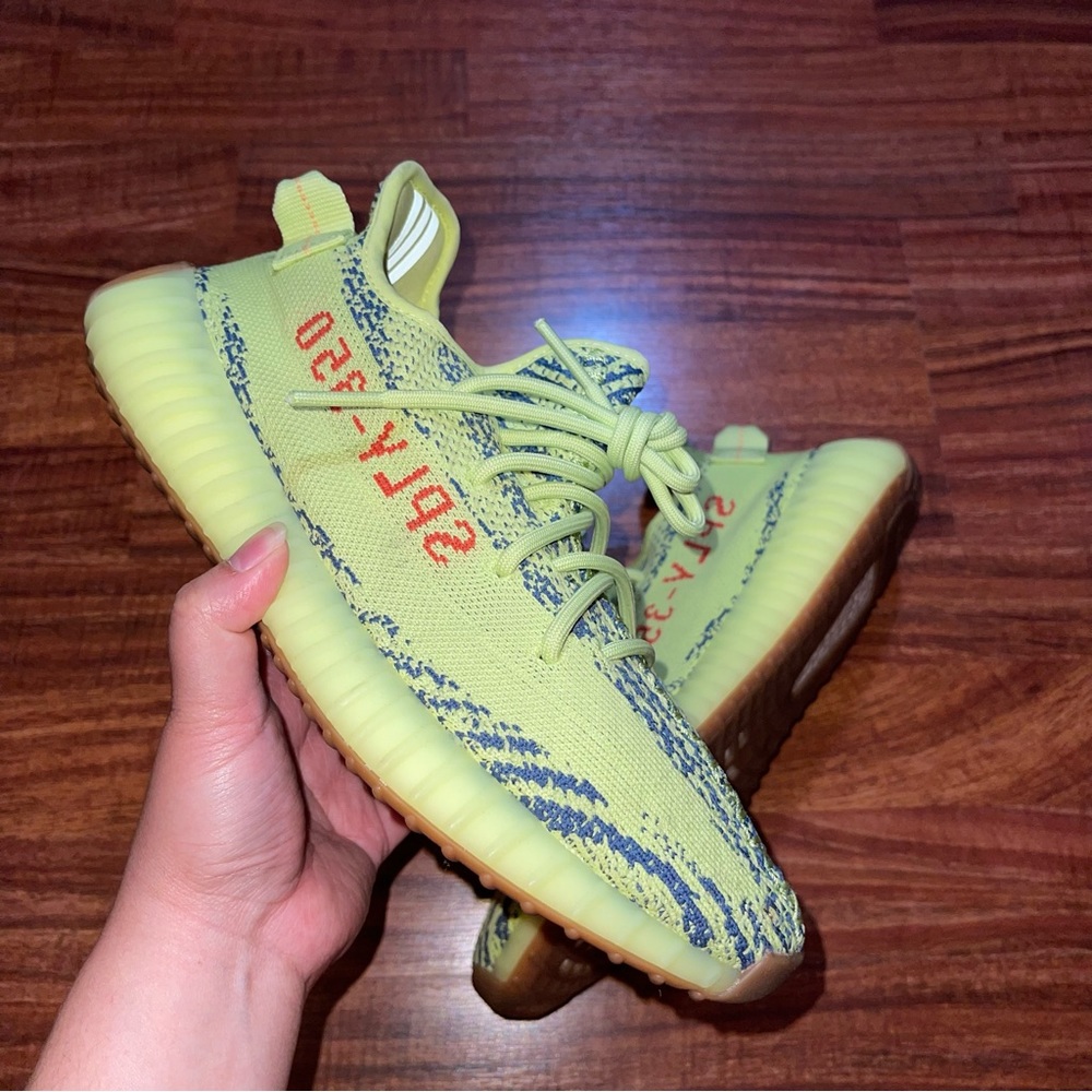 Yeezy Boost 350 V2 ‘Semi Frozen Yellow’